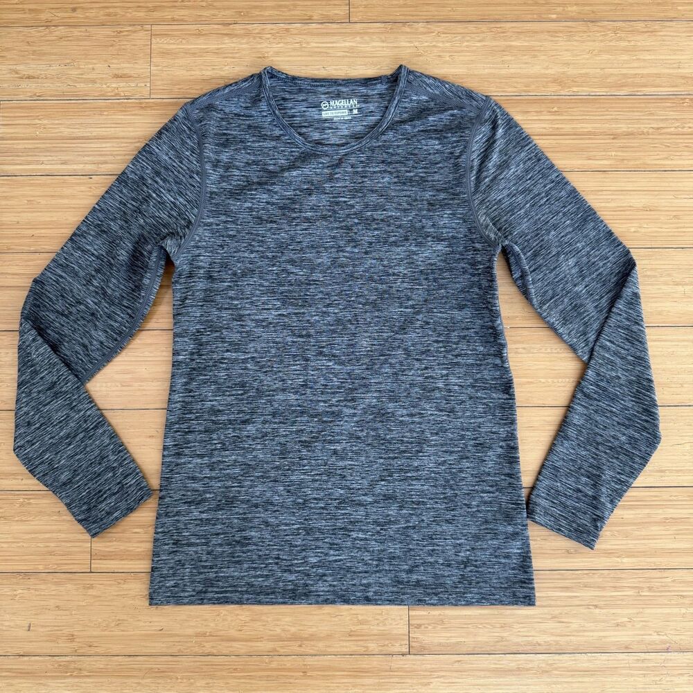 Magellan Outdoors Women’s Medium Gray Long Sleeve Base Layer Hiking Shirt